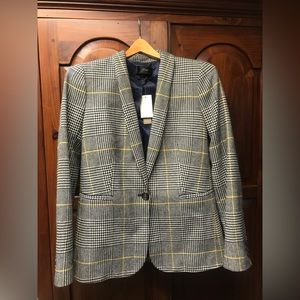 Black and white plaid with yellow blazer